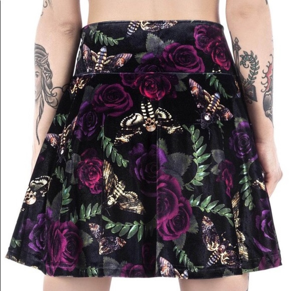NWOT KILLSTAR Sabrina Nightlife Skater Skirt goth - Picture 3 of 4